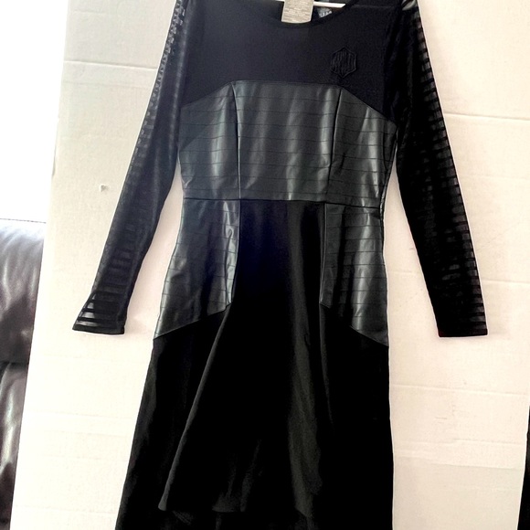Disney Dresses & Skirts - F i n a l Price D r o p STAR WARS!!!🔥 NWT Star Wars Kylo Dress Disney, Medium
